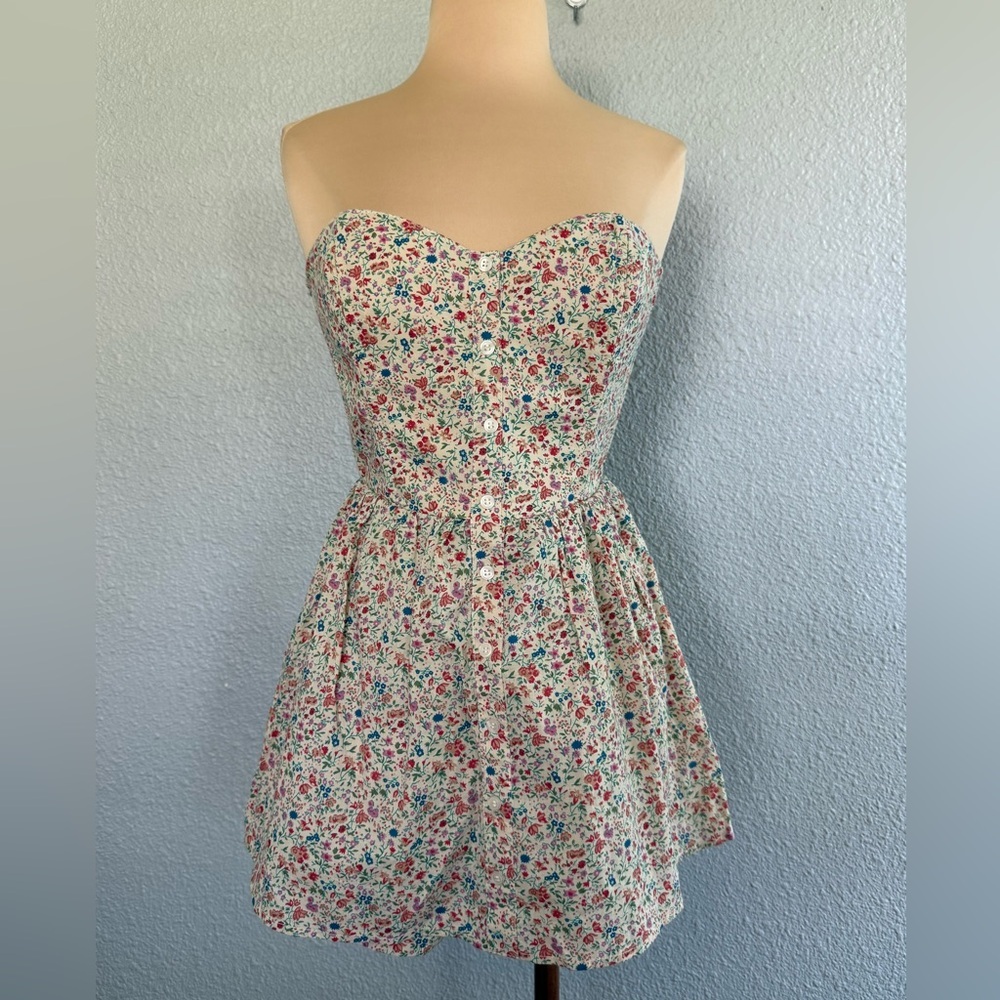NWT Pins and Needles Strapless Floral Romper Size XS